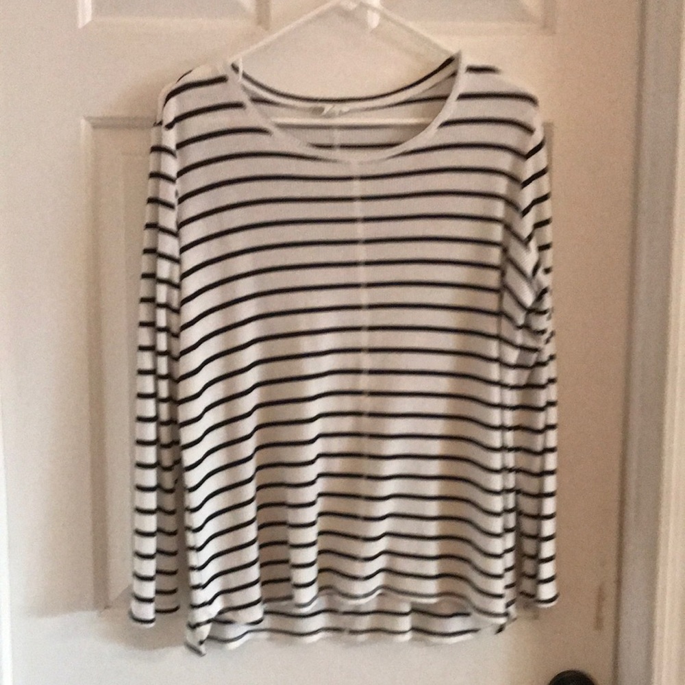 Womens rayon / spandex striped top